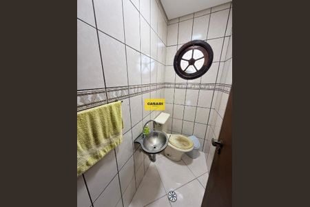 5_photo/94ce6a14a1.bdf1def5ceb5107f-ATLAS-3b631a6c-3380-4433-b4af-3b374a17ef7e.jpg de casa para alugar com 4 quartos, 300m² em Jardim Vila Rica, Santo André