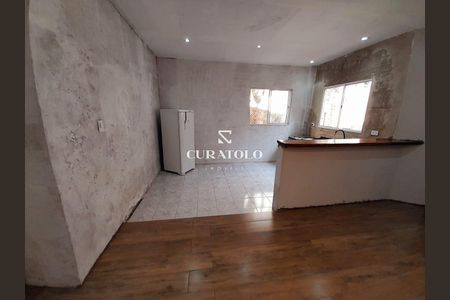 9_photo/94ce6a14df.24a317c22631bef5-ATLAS-2fd1d295-e85c-46fd-b6fa-4a3051b71d3c.jpg de casa à venda com 3 quartos, 250m² em Jardim Santo André, Santo André