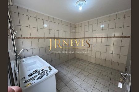 5_photo/94ce6a152d.6ba4ef9df26df2e3-ATLAS-1efabd4c-e255-45d3-aa20-5cf9753feed1.jpg de casa à venda com 5 quartos, 125m² em Jardim Santo André, Santo André