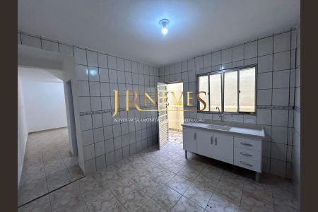 36_photo/94ce6a152d.6ba4ef9df26df2e3-ATLAS-b5a52dca-e360-463f-9816-37111bdea1d7.jpg de casa à venda com 5 quartos, 125m² em Jardim Santo André, Santo André