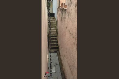 2_photo/94ce6a1553.8d9d2e8c4e07ca84-ATLAS-0c87ab57-1df3-4a57-81f0-d57bd2c5645c.jpg de casa à venda com 3 quartos, 181m² em Jardim Santo André, Santo André