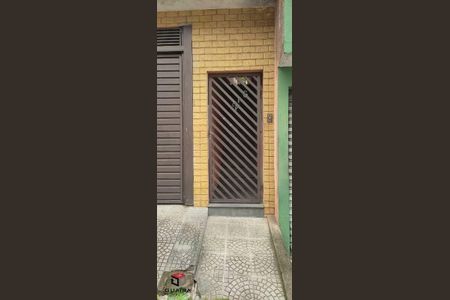 4_photo/94ce6a1553.8d9d2e8c4e07ca84-ATLAS-51a1c3fa-22d0-4e7f-b357-2d9ffc2d4101.jpg de casa à venda com 3 quartos, 181m² em Jardim Santo André, Santo André