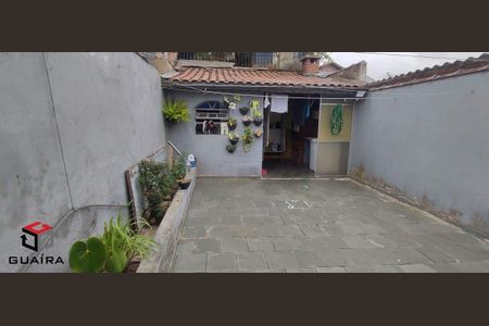 7_photo/94ce6a1553.8d9d2e8c4e07ca84-ATLAS-ed99766a-c5a0-46ef-81be-4ea993ec91b8.jpg de casa à venda com 3 quartos, 181m² em Jardim Santo André, Santo André