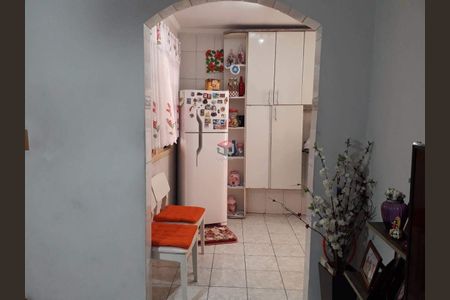 3_photo/94ce6a19e3.c3f00cfadba54684-ATLAS-439e9fea-6a71-463a-8ba2-27e72f4afd35.jpg de casa à venda com 3 quartos, 80m² em Jardim Santo André CDHU, Santo André