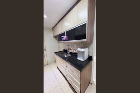 8_photo/94ce6a1a4f.08798e92c4495a9b-ATLAS-5ca2f5be-4947-4e07-888c-6b91d3ba2a58.jpg de casa à venda com 2 quartos, 94m² em Jardim Santo André, Santo André