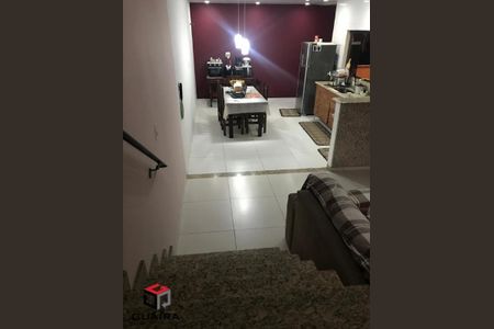 2_photo/94ce6a1b49.7a69ff73eb43ff8d-ATLAS-c1fd5be2-c950-436c-ad37-2eac3a77d68e.jpg de casa à venda com 3 quartos, 223m² em Jardim Guarará, Santo André