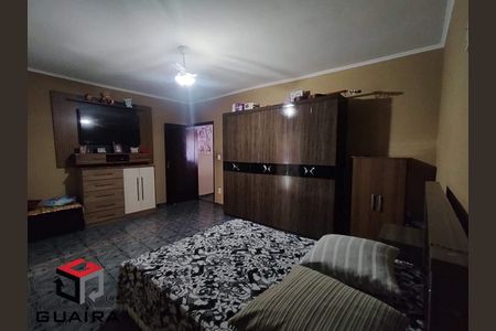 8_photo/94ce6a1bd7.5b63f18bcccc212e-ATLAS-2bc51584-447b-498e-9a66-d7d0ab112893.jpg de casa à venda com 3 quartos, 290m² em Jardim Santo André, Santo André