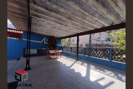 10_photo/94ce6a1bd7.5b63f18bcccc212e-ATLAS-319135af-cde8-438e-a39d-d86fa5a69ea4.jpg de casa à venda com 3 quartos, 290m² em Jardim Santo André, Santo André