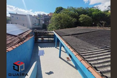 10_photo/94ce6a1bd7.5b63f18bcccc212e-ATLAS-7b7dc130-1187-4e43-aa45-631089737e4f.jpg de casa à venda com 3 quartos, 290m² em Jardim Santo André, Santo André