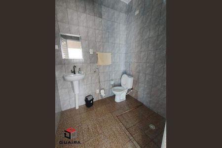 38_photo/94ce6a1bd7.5b63f18bcccc212e-ATLAS-9af1695e-6f0e-4a60-b139-b5a91b87e6a3.jpg de casa à venda com 3 quartos, 290m² em Jardim Santo André, Santo André