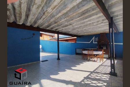 3_photo/94ce6a1bd7.5b63f18bcccc212e-ATLAS-e6666ec6-47cc-4d68-a8de-80091ee41340.jpg de casa à venda com 3 quartos, 290m² em Jardim Santo André, Santo André