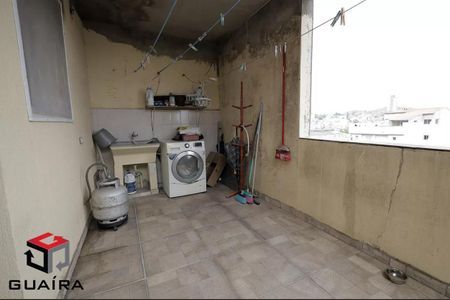 19_photo/94ce6a1c67.34beb6889ad9cd13-ATLAS-e5f574ef-6bf7-4fd0-9baa-fd8251d78c3c.jpg de casa à venda com 5 quartos, 175m² em Vila Guarará, Santo André