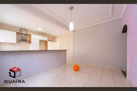 5_photo/94ce6a1d1b.a095ebe9a9b9d05b-ATLAS-e77a4864-8657-49ca-bda7-6976803bc5aa.jpg de casa à venda com 3 quartos, 175m² em Vila Guarará, Santo André