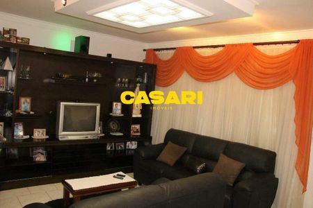 25_photo/94ce6a1db3.3ddf5e48fefe922b-ATLAS-0b34f6cb-c489-413d-a88c-42632c7884fd.jpg de casa à venda com 5 quartos, 300m² em Vila Guarará, Santo André