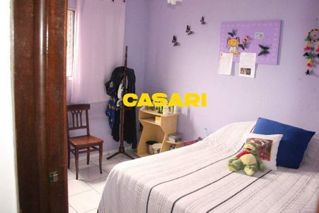 31_photo/94ce6a1db3.3ddf5e48fefe922b-ATLAS-75fa3fff-7e54-4bb1-b879-803286939d11.jpg de casa à venda com 5 quartos, 300m² em Vila Guarará, Santo André