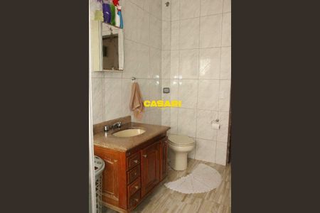 16_photo/94ce6a1db3.3ddf5e48fefe922b-ATLAS-940520ac-3c46-4b17-9b63-cc03d566740a.jpg de casa à venda com 5 quartos, 300m² em Vila Guarará, Santo André