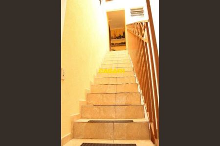 23_photo/94ce6a1db3.3ddf5e48fefe922b-ATLAS-a54650a9-c7fb-42d2-bc7c-6be9ee55a4f5.jpg de casa à venda com 5 quartos, 300m² em Vila Guarará, Santo André