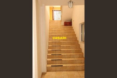 22_photo/94ce6a1db3.3ddf5e48fefe922b-ATLAS-b9ee9040-0bb5-4492-bec1-9ab17c4aa112.jpg de casa à venda com 5 quartos, 300m² em Vila Guarará, Santo André