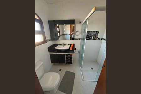 4_photo/94ce6a21bd.db02fbefea71c96e-ATLAS-1fc6505a-d657-4cba-bf59-7eeb50724173.jpg de casa à venda com 4 quartos, 275m² em Condomínio Maracanã, Santo André