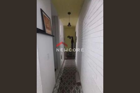 8_photo/94ce6a3c8f.d860d137df15aeab-ATLAS-8d743389-db27-48d0-a47d-b7e6657fd0a5.jpg de apartamento à venda com 2 quartos, 58m² em Jardim Santo André CDHU, Santo André