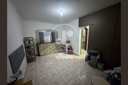 5_photo/94ce6a6ac7.3540367e7697d24d-ATLAS-39d39cfd-b862-45a2-95f0-736b2ca782b8.jpg de casa à venda com 4 quartos, 200m² em Jardim Santo André, Santo André