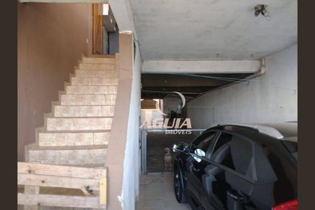 21_photo/94ce6a6d75.72c99cad9401b729-ATLAS-a9859e98-2d39-49e2-b753-5d0041b4fce8.jpg de casa à venda com 3 quartos, 222m² em Jardim Vila Rica, Santo André