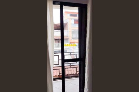 3_photo/94ce6a6d9f.974d063b20acfe41-ATLAS-9bbc3afe-fb17-4e62-a773-7e4bfa8d8e7e.jpg de casa à venda com 3 quartos, 222m² em Jardim Vila Rica, Santo André