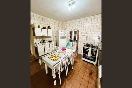 8_photo/94ce6a72bd.e98ed2530eefd725-ATLAS-39e7e21a-b38e-4a13-97e5-751af0020c22.jpg de casa à venda com 3 quartos, 249m² em Vila João Ramalho, Santo André