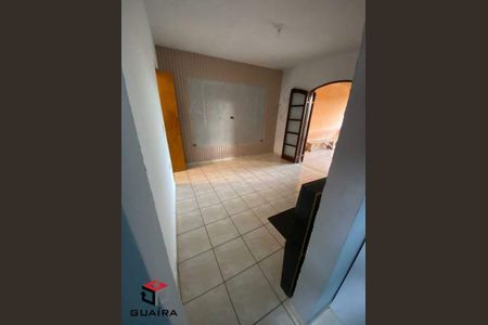 12_photo/94ce6af84d.e1e9339d2da74223-ATLAS-363a02c8-cf98-4b44-9cb0-0017cc64f9dc.jpg de casa à venda com 3 quartos, 200m² em Recreio da Borda do Campo, Santo André