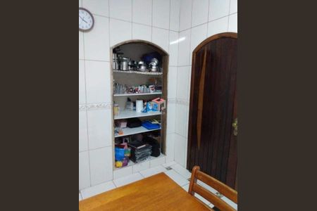 6_photo/94ce6afd1d.d55b36f64ebf45c1-ATLAS-db0e48df-afde-4b99-82ea-39c1e83e08b9.jpg de casa à venda com 2 quartos, 118m² em Recreio da Borda do Campo, Santo André