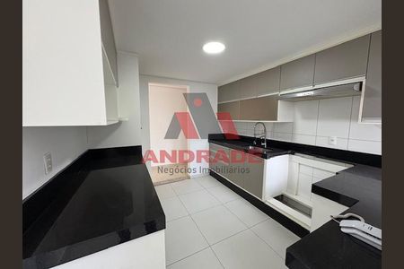 7_photo/94ce6bdf6f.ab293f222e583704-ATLAS-40f0c7a5-d6c0-455e-8e8b-de857cea8d06.jpg de apartamento para alugar com 3 quartos, 90m² em Vila Assis Brasil, Mauá