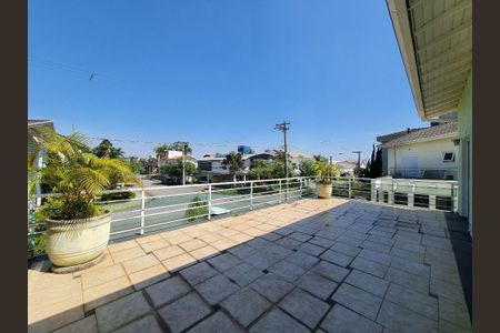 11_photo/94ce70a3bf.7a69ff73eb43ff8d-ATLAS-7a98f50a-8cf9-42d3-ba2c-6749cffbe1f2.jpg de casa à venda com 6 quartos, 528m² em Jardim Lincoln, Suzano