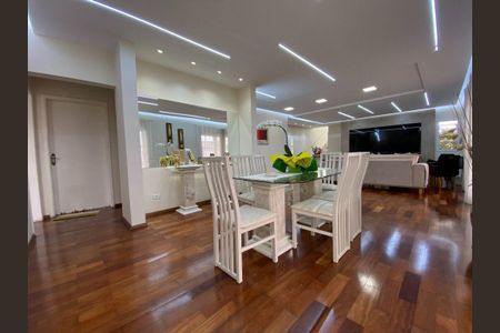 8_photo/94ce70a413.49e5f4e107e90c19-ATLAS-59fb9c38-d901-4996-8eee-b01e99698d53.jpg de casa à venda com 4 quartos, 413m² em Jardim Lincoln, Suzano