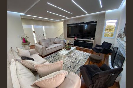 10_photo/94ce70a413.49e5f4e107e90c19-ATLAS-66e12ef3-a788-41b7-b17a-3f73da0b8bac.jpg de casa à venda com 4 quartos, 413m² em Jardim Lincoln, Suzano