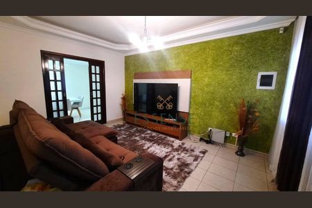 12_photo/94ce70a7b1.589b6d9b0b411b9f-ATLAS-59645e6d-9681-4b7f-bc7b-96e1a0d3f6e5.jpg de casa à venda com 2 quartos, 200m² em Vila Urupes, Suzano