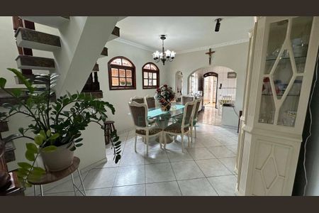 11_photo/94ce70a7e7.05acccb2dbb53537-ATLAS-3218bdc2-efbe-434e-a6c3-6cc1dec46805.jpg de casa à venda com 4 quartos, 271m² em Vila Urupes, Suzano