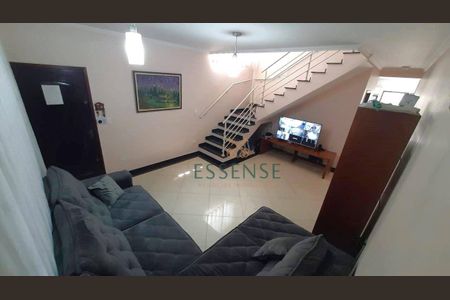 5_photo/94ce70a8ed.719fbdc320448c84-ATLAS-257e6cdd-19f1-4e42-b57c-ae9cfab7767d.jpg de casa à venda com 3 quartos, 238m² em Vila Urupes, Suzano