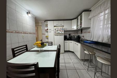 7_photo/94ce70ae0f.cb4a3f4e1d4d223a-ATLAS-705bda4a-6f09-425e-a0c2-98b12b99a32b.jpg de casa à venda com 2 quartos, 148m² em Jardim Luella, Suzano