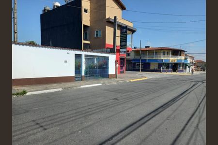 2_photo/94ce70ae21.c1d8b5e670d75181-ATLAS-63c56cbe-e1e1-41d7-9234-c76ee0714ab2.jpg de casa à venda com 3 quartos, 300m² em Vila Urupes, Suzano