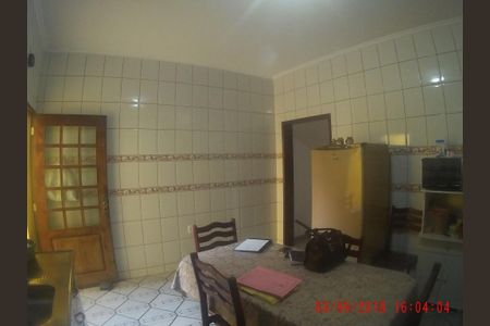 5_photo/94ce70b191.c138c72070bc8d83-ATLAS-d9440035-cbb1-4d5c-8bcd-2cd995e1c92f.jpg de casa à venda com 4 quartos, 246m² em Jardim Cacique, Suzano