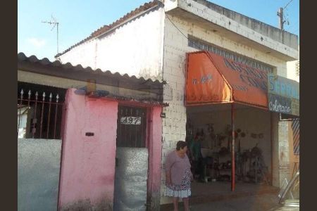 2_photo/94ce70b1b9.72fc516e6ab264c7-ATLAS-d56f4ed3-2d35-46ad-8237-eed45278e49c.jpg de casa à venda com 2 quartos, 54m² em Jardim Cacique, Suzano
