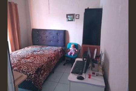 4_photo/94ce70b1c5.70986b2d83168018-ATLAS-e3b5704b-8a16-41f9-8000-45c50a1bbedf.jpg de casa à venda com 2 quartos, 100m² em Jardim Graziela, Suzano
