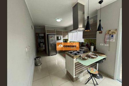 12_photo/94ce70b1f9.9c27ff06134c7db2-ATLAS-5aeccb4d-79c6-4e33-a3d6-da03c5c1b4e2.jpg de casa à venda com 3 quartos, 169m² em Jardim Luella, Suzano