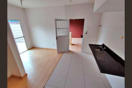 12_photo/94ce70b689.b5f4e39731e4f05c-ATLAS-3c081799-e41c-46ea-803d-42a9d74f117b.jpg de casa à venda com 3 quartos, 75m² em Vila Colorado, Suzano