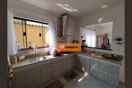 15_photo/94ce70b721.f1ebba836060b494-ATLAS-7e356439-d548-40e3-8d27-80ee697aa392.jpg de casa à venda com 3 quartos, 164m² em Jardim Cacique, Suzano