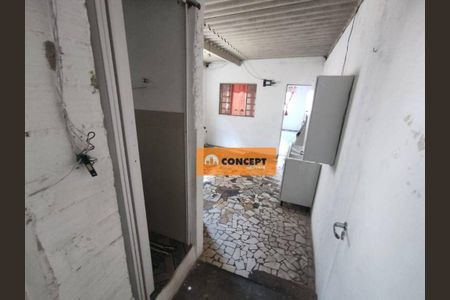 19_photo/94ce70c907.517dfe94024b9c02-ATLAS-a6b8d8dd-b48c-4b28-8ad5-a0cdcd751e02.jpg de casa à venda com 2 quartos, 172m² em Vila Colorado, Suzano