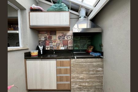 3_photo/94ce7a0781.1b71d68f7c24542f-ATLAS-18f41676-334f-4705-82d2-7884d4e5ee60.jpg de casa à venda com 2 quartos, 69m² em Vila Urupes, Suzano