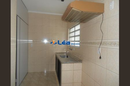 12_photo/94ce7a70f3.8cd3b68e59a520f3-ATLAS-a64a10b5-0ff2-4e3f-ab5c-9b14f6bfb46c.jpg de apartamento para alugar com 3 quartos, 120m² em Centro, Suzano