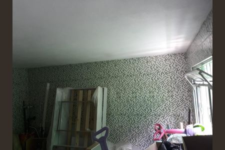 6_photo/94ce7b3a6b.0b41dd9f8e6ad8d9-ATLAS-3ba27c21-6f44-4f23-97b7-e69223d94767.jpg de casa à venda com 2 quartos, 210m² em Jardim Medina, Poá