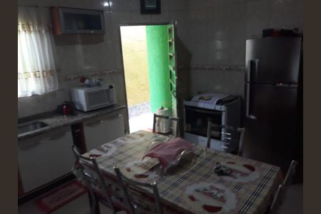 11_photo/94ce7b3a6b.0b41dd9f8e6ad8d9-ATLAS-5132a2af-ee04-4b51-a9ba-42e2375296ab.jpg de casa à venda com 2 quartos, 210m² em Jardim Medina, Poá